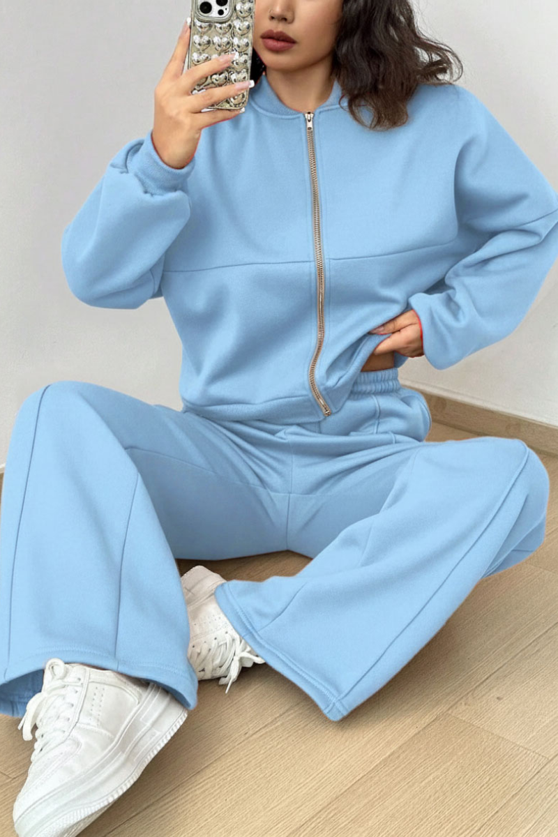 The Voyager Zip Set