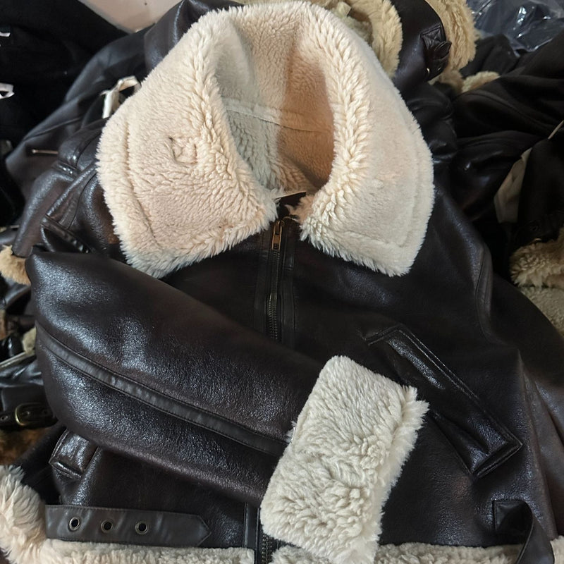 Thickened Shearling Turn-down Collar Zipper Short Jacket