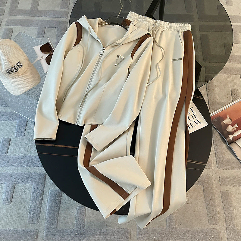 Niche Casual Sportswear Set with Hooded Jacket