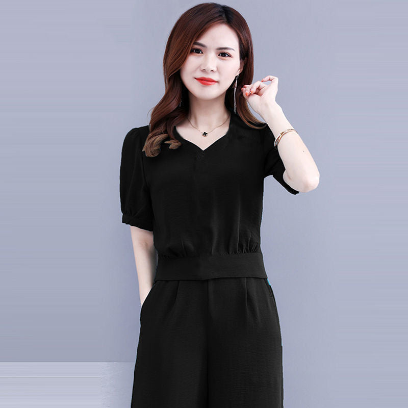 Elegant Goddess Style Two-Piece Pants Set