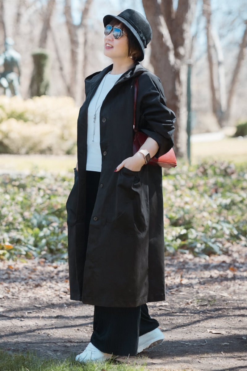 One Size Fits All Oversized Water Resistant Windbreaker Jacket